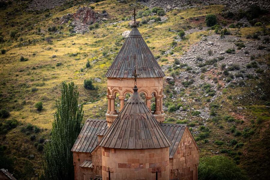 Group tour: Khor Virap, Noravank, Jermuk, Areni wine tasting - Jermuk waterfall and Arch of Dreams: Mermaid’s Braids in person