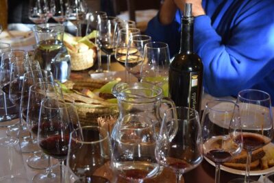 Guided Wine and Olive oil tasting - The 10-Minute Introduction: Grapes, Olives, and the Farm Story