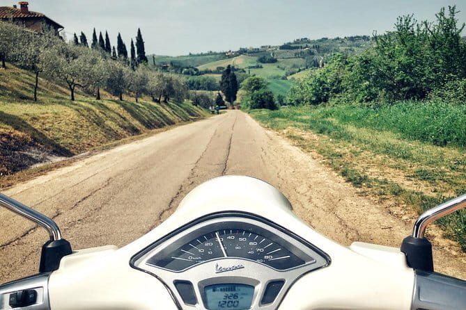 Half day Chianti Vineyard Escape from Florence with Wine Tastings - The Chianti Road Photo Stop: Turning the Ride Into a Memory