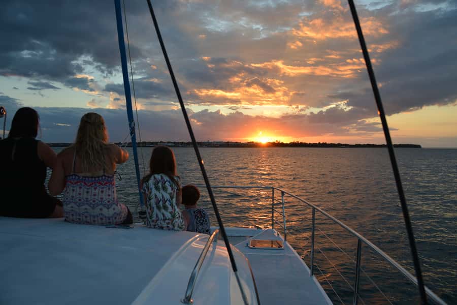 Hervey Bay Champagne Sunset Sail - FAQ