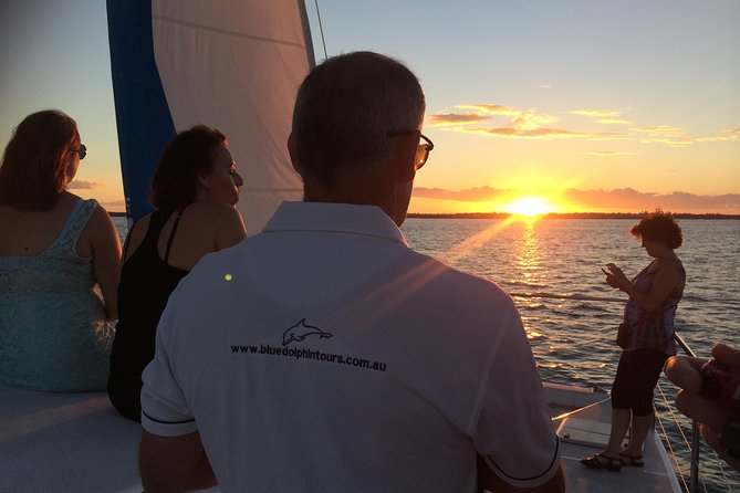 Hervey Bay Champagne Sunset Sail - Hervey Bay to Fraser Island at Golden Hour