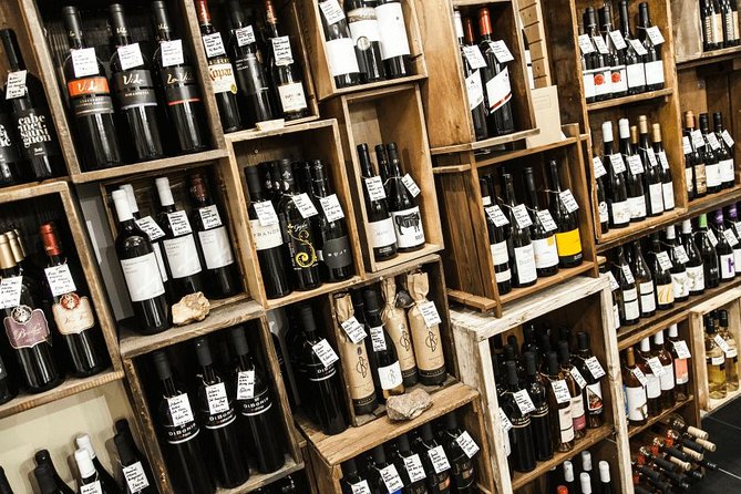 Hungarian Wine Tasting (with Cheese and Charcuterie) in Budapest - Five Indigenous Wines: How to Taste the Differences Fast
