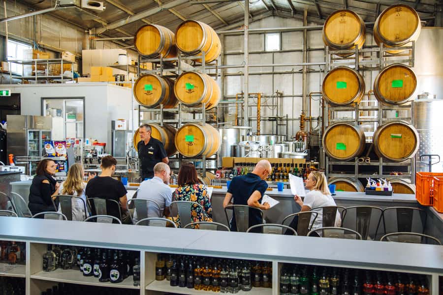 Hunter Valley: Wine, Spirits, and Cheese Tour with Lunch - Pickup, Drive, and the Pace You Can Actually Enjoy