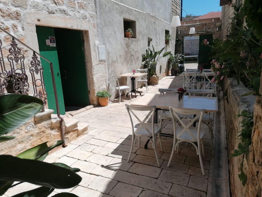 Hvar: Hvar Wine Tasting Experience - Who this tour suits best