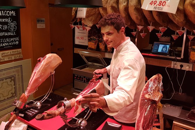 Iberian Ham and Wine Small Group Tour in Madrid - The Wine Pairing: What to Notice When You Sip
