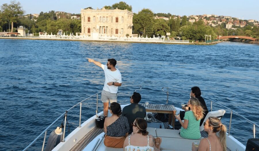 Istanbul: Small Group Yacht Tour with Unlimited Wine - Past the European Shore Icons: Dolmabahçe, Çırağa, and Ortaköy Area