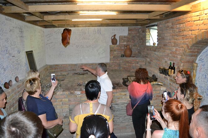 Kakheti: Bodbe, Sighnaghi, Telavi Wine Tour from Tbilisi - Sighnaghi, Town of Love: Museum Stop and Climbing the Big Wall