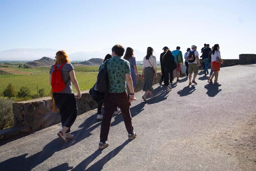 Khor Virap, Noravank and Birds' Cave Trip with Wine Tasting - Should you book the Khor Virap, Noravank and Birds’ Cave trip with wine tasting?