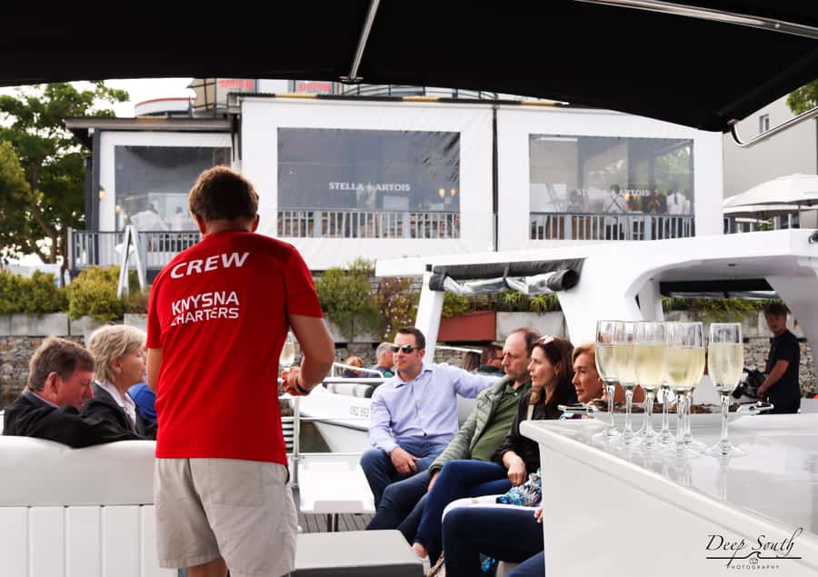 Knysna Lagoon: Boat Cruise with Oyster & White Wine Tasting - The Oyster Lesson That Makes the Tasting Worth It