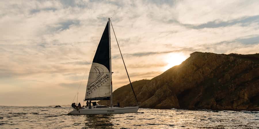 Knysna Sunset Sailing Cruise with Light Dinner and Wine - Knysna Heads: The Real-World Weather Reality (And How to Think About It)