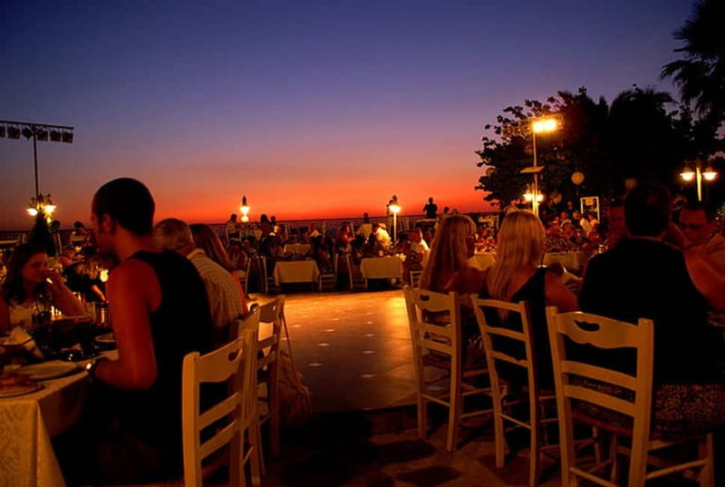 Kos: Greek Dinner with Music, Dancing, and Unlimited Wine - Where Fantasia in Zia Village Sets the Stage