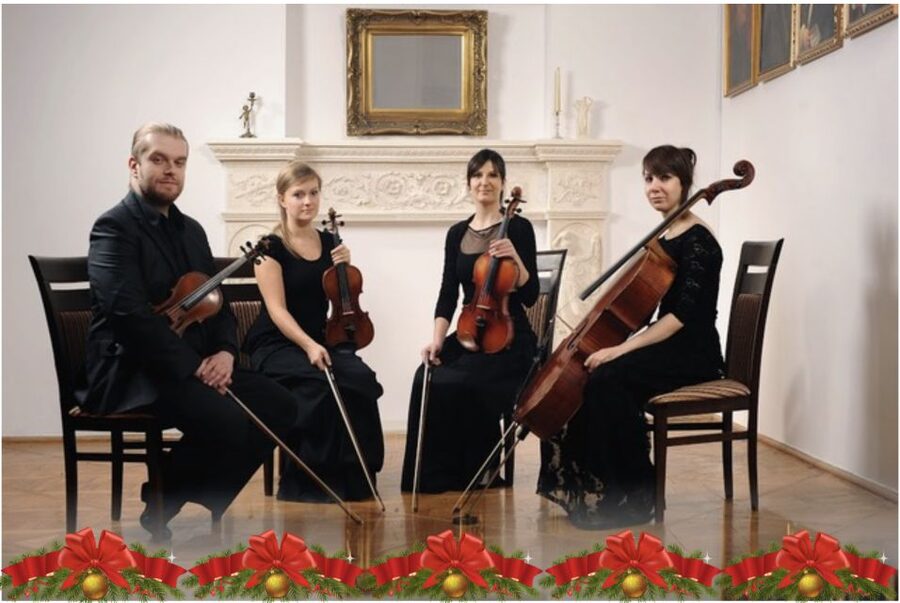 Krakow: Christmas Music Concert With Wine - A 15th-century tenement house for Christmas listening