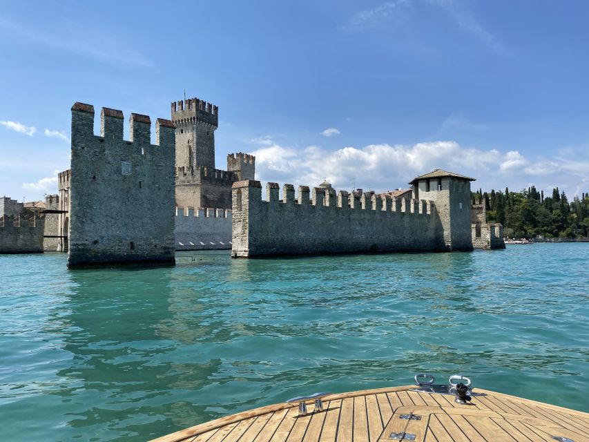Lake Garda: Historic Castle Cruise with Wine Tasting - Who this Lake Garda speedboat + wine tour is best for
