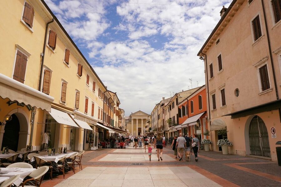Lake Garda: Wine Tour and Tasting Experience in Bardolino - Tenuta La Cà Meets Bardolino: The Setting That Makes Wine Taste Better