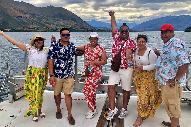 Lake Wanaka 1-Hour Cruise Including Wine and Cheese - On Board for One Hour: Drinks, Cheese, and a Relaxed Vibe