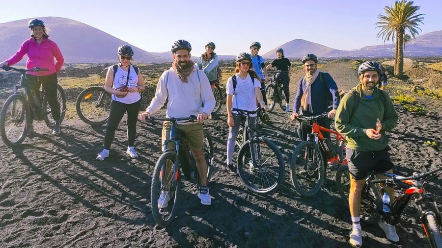 Lanzarote E-Bike Tour: Volcano Craters & Scenic Vineyards - The e-bikes matter: dual suspension, long batteries, and real control
