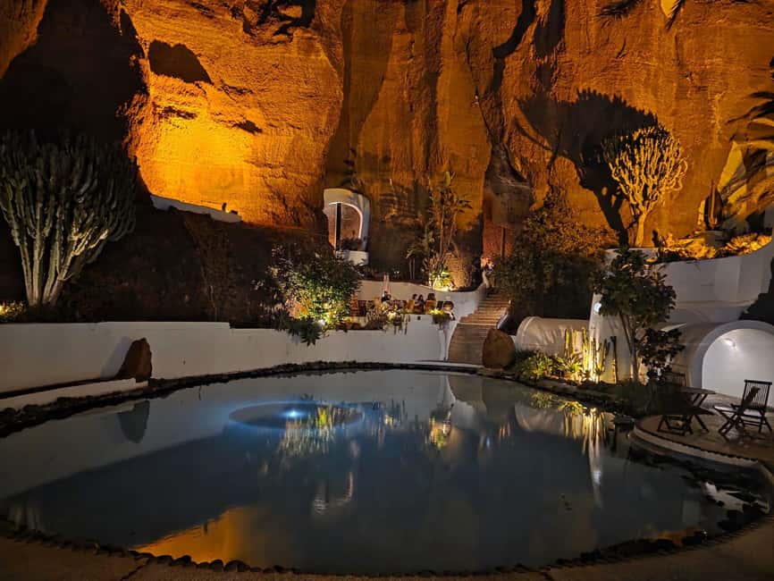 Lanzarote: Evening Tapas, Winery & Lagomar Experience - Lagomar at night with cava: the “wait, wow” stop