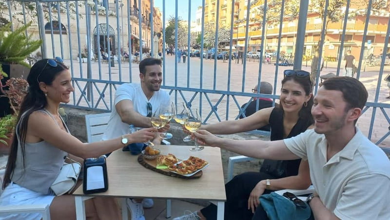 Lecce: Guided Street Food Walking Tour with Food and Wine - The finish: Apulian wine of your choice plus frisa