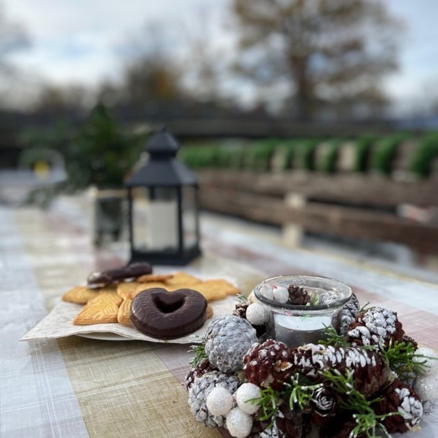 Leipzig: Mulled Wine Motorboat Tour - Extending your day: why the harbor location is a smart move