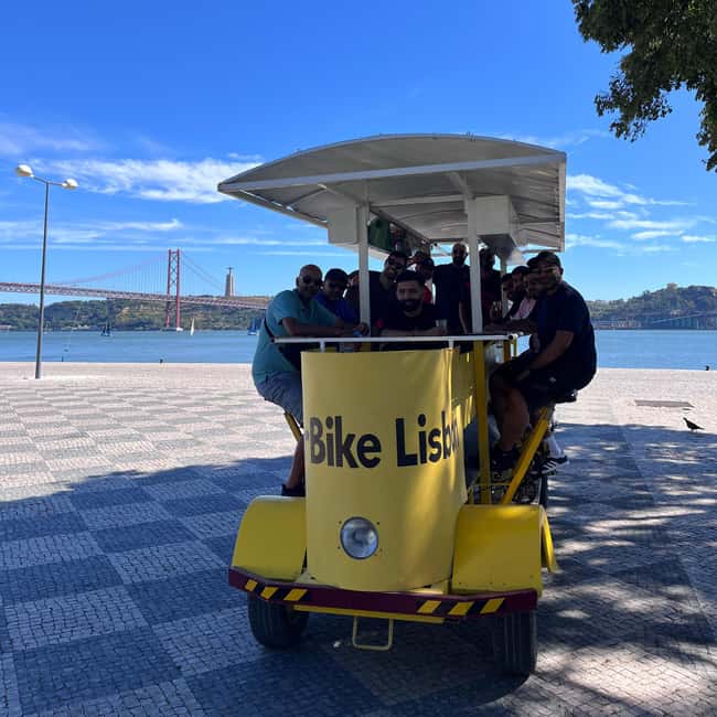 Lisbon: 1-Hour Beer, Sangria or Wine Bike Sightseeing Tour - Toilets every 15 minutes: small detail, big relief
