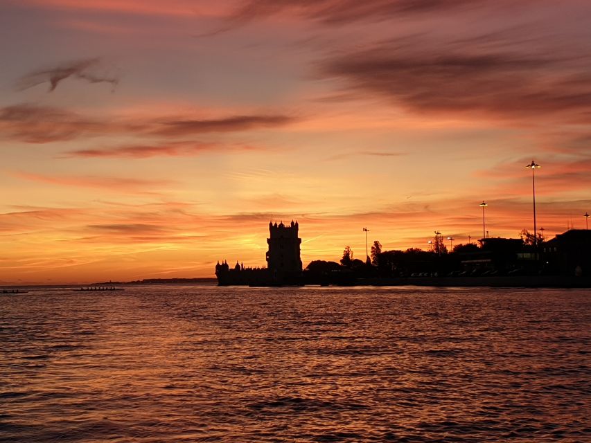 Lisbon: Champagne Sailing Tours - Cristo Rei and Christ the King: the viewpoint that anchors the skyline