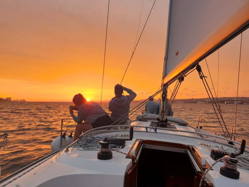 Lisbon: Daytime or Sunset Boat Cruise with History and Wine - Comfort and Rules: What to Bring (and Why It Matters)