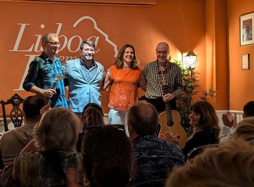 Lisbon: Live Fado Show with Port Wine at Lisboa em Fado - The Music: 10 Fados and 1 Instrumental, Played Close