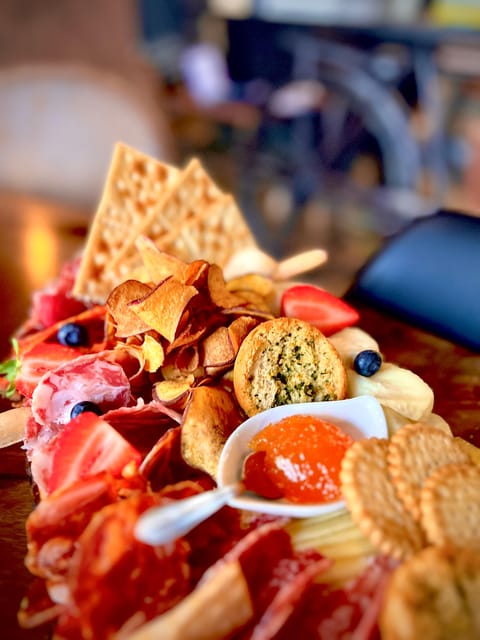 Lisbon: Premium Wine and Tapas Tasting Session - Key things to know before you go