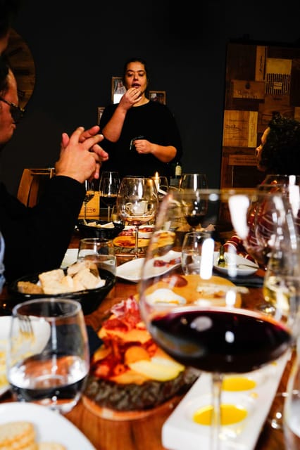 Lisbon: Premium Wine and Tapas Tasting Session - One table in Lisbon Winery: why this format feels like a win