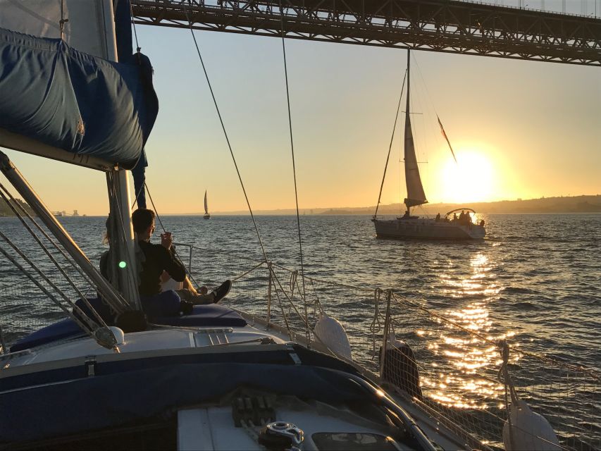 Lisbon: Private Sunset Sailing Tour with Champagne - The drinks and the champagne toast: simple, classy, and timed for photos