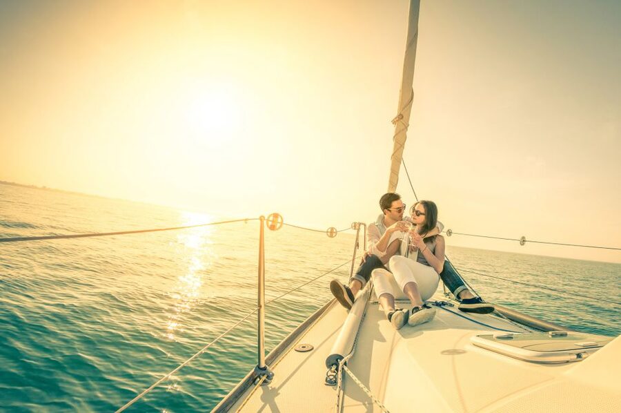Lisbon: Private Sunset Sailing Tour with Champagne - Private sailing for couples: comfort, attention, and how the crew handles surprises