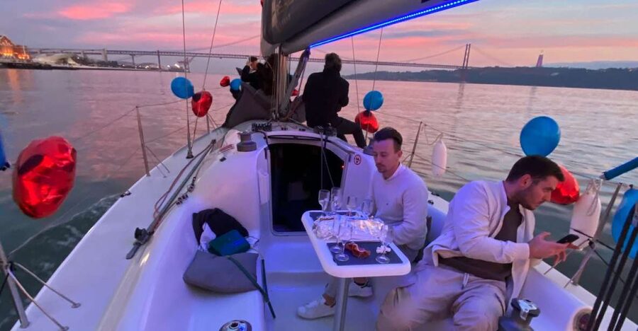 Lisbon: Sailboat Tour w/ Local Guide and Open Bar Green Wine - Why This 33-Foot Tagus Sail Beats Big-Group Cruises