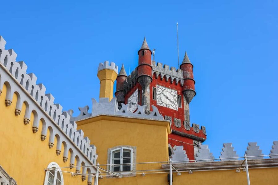 Lisbon: Sintra, Pena Palace & Wine Tasting Small-Group Tour - Sintra Historic Center Time: Where the Day Lets You Breathe