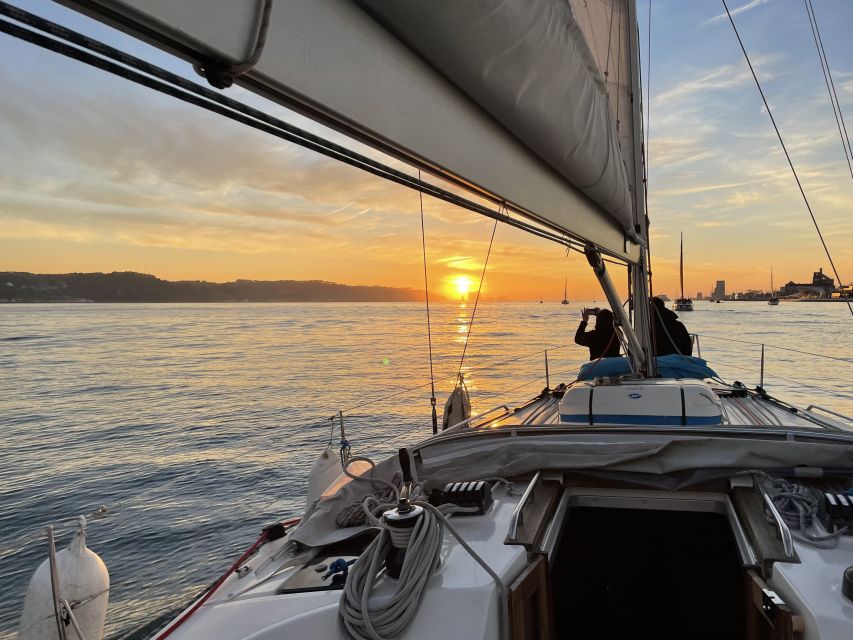 Lisbon: Sunset Sailing Boat Cruise with Wine - Wine service and timing: a comfortable 2-hour sunset plan