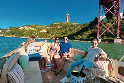 Lisbon: Vinho Verde Wine Premium Boat Experience - Price and What You Actually Get for $52