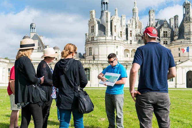 Loire Valley Wine and Castles Small-Group Day Trip from Paris - Château de Chambord: The Staircase Mind-Bender and a Full Hour to Wander
