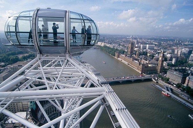 London Eye - Champagne Experience Ticket - Night Views vs Day Views: Choose Based on Your Mood