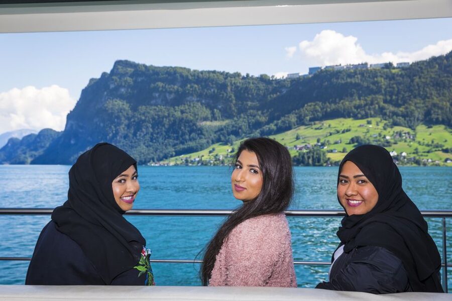 Lucerne: Walking and Boat Tour with Cheese & Wine Tasting - Meeting Point and Group Reality: How This Runs on the Ground