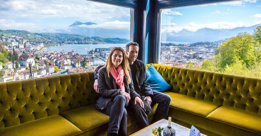Lucerne: Walking and Boat Tour with Cheese & Wine Tasting - The Lion Monument Stop: Where Lucerne Turns Serious