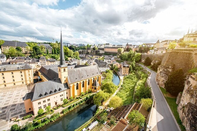 Luxembourg city walking and wine tasting tour - The wine tasting: what you get and how it fits the walk
