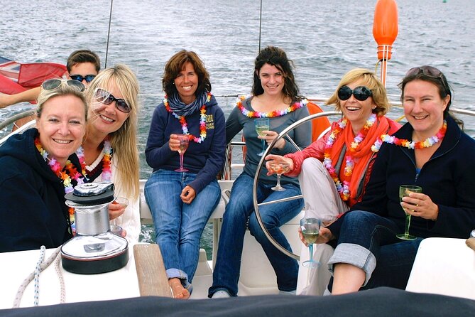 Luxury Sailing Experience Day with Champagne and Lunch or Dinner - Should You Book This Luxury Solent Sailing Day?