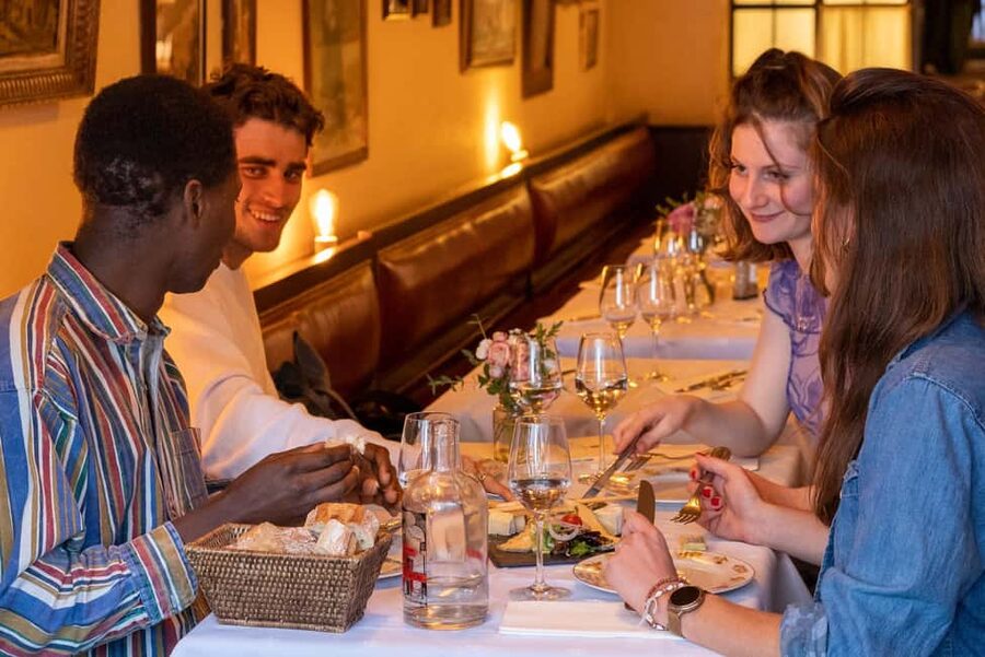 Lyon Old Town Food Tour: Full French Meal with Wine - The walk through Les traboules du Vieux Lyon