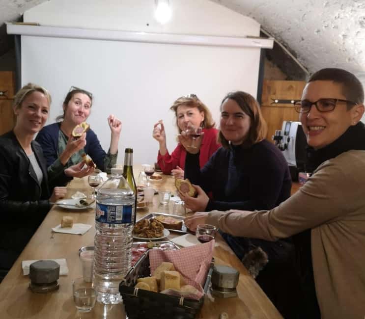Lyon: Old Town Food Tour with 6 French Food Tastings & Wine - Canut Breakfast Tasting: A Silk-Worker Link to Lyon’s Savory Culture