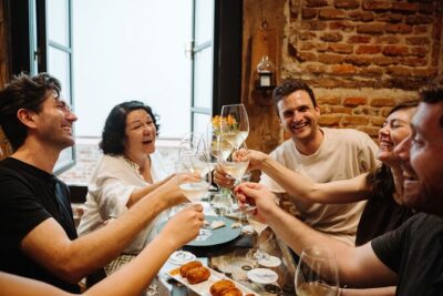 Madrid Evening Tapas and Wine Guided Tour - Meet-up and walking route: from Puerta Cerrada to the Cervantes statue