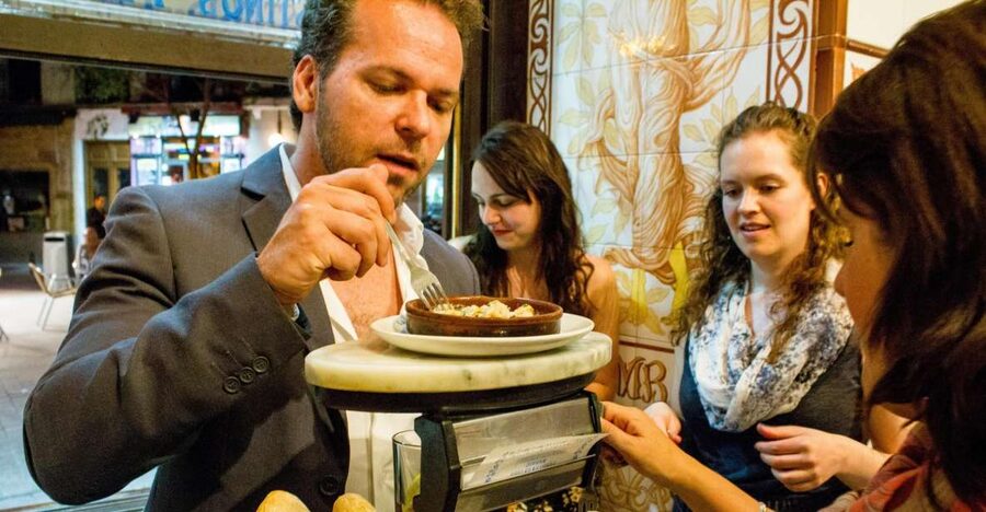 Madrid: Tapas & Wine Tasting Tour with Local Guide - Starting at Plaza de Santa Ana (and walking like you mean it)