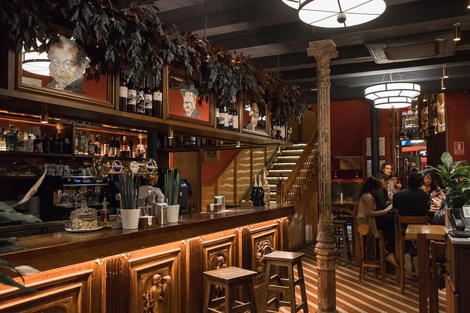 Madrid Tapas & Wine Tasting Walking Tour – Small Group Local Bars - Small-group pacing: why max 12 people feels like a real plan