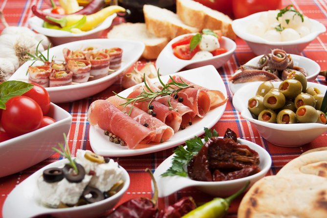 Malaga Tapas and Wine Tour - A fast, flavorful way to get your bearings in Málaga
