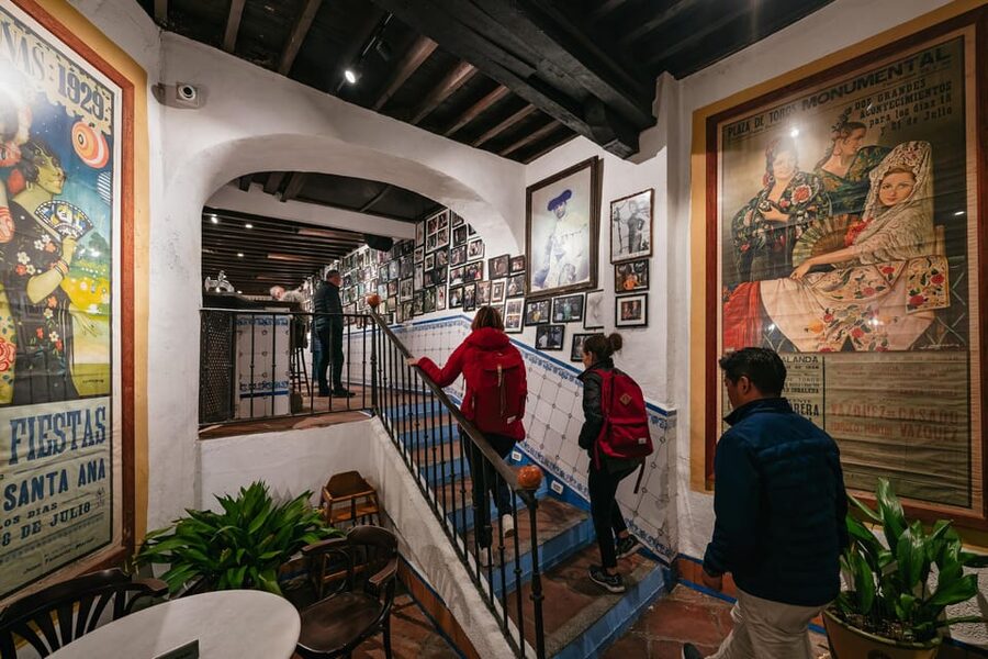 Málaga: Traditional Andalusian Tapas and Wine Tour - What You’ll Taste: 7–8 Tapas and 3 Local Drinks