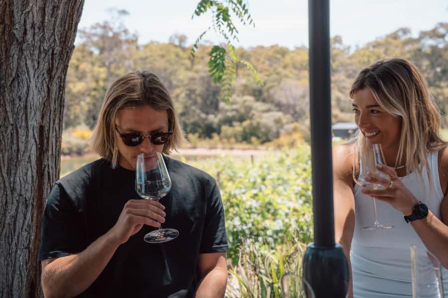Margaret River: Boutique Wine Tour w. Blind Tasting + Lunch - Two boutique wineries plus a third vineyard with a cheeseboard