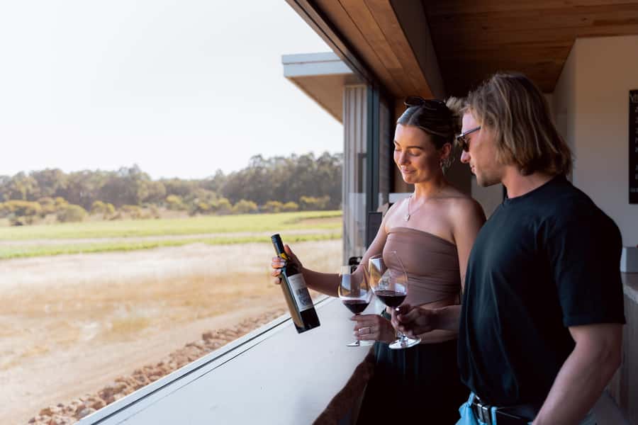 Margaret River: Boutique Wine Tour w. Blind Tasting + Lunch - Price and logistics: is $127 good value?